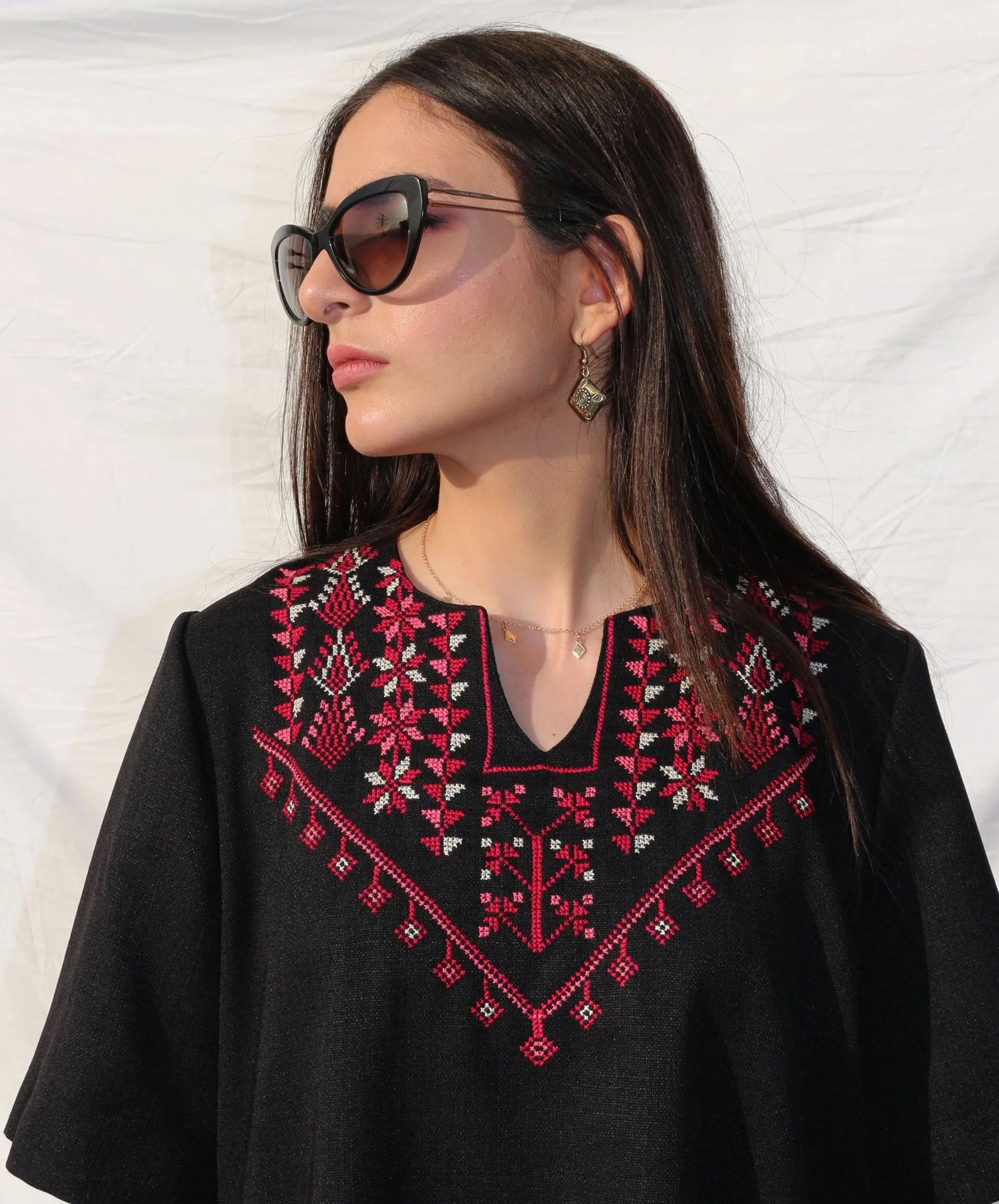 Fallahi Hand-Embroidered Linen Shirt - Image 9