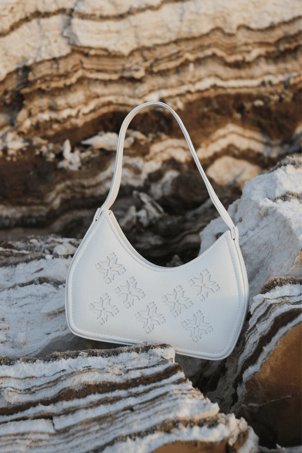 Nujoum Handmade Vegan Leather Bag - Image 3